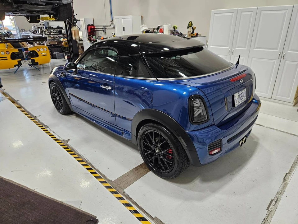 2010 Mini Mini 2nd Gen - Image 5 of 12