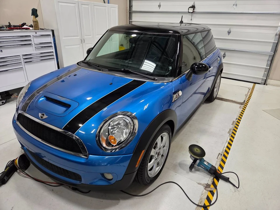 2010 Mini Mini 2nd Gen - Image 9 of 15