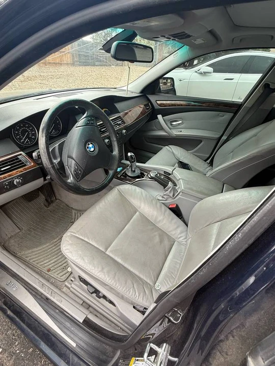 2008 BMW E60 5 Series Sedan - Image 7 of 8