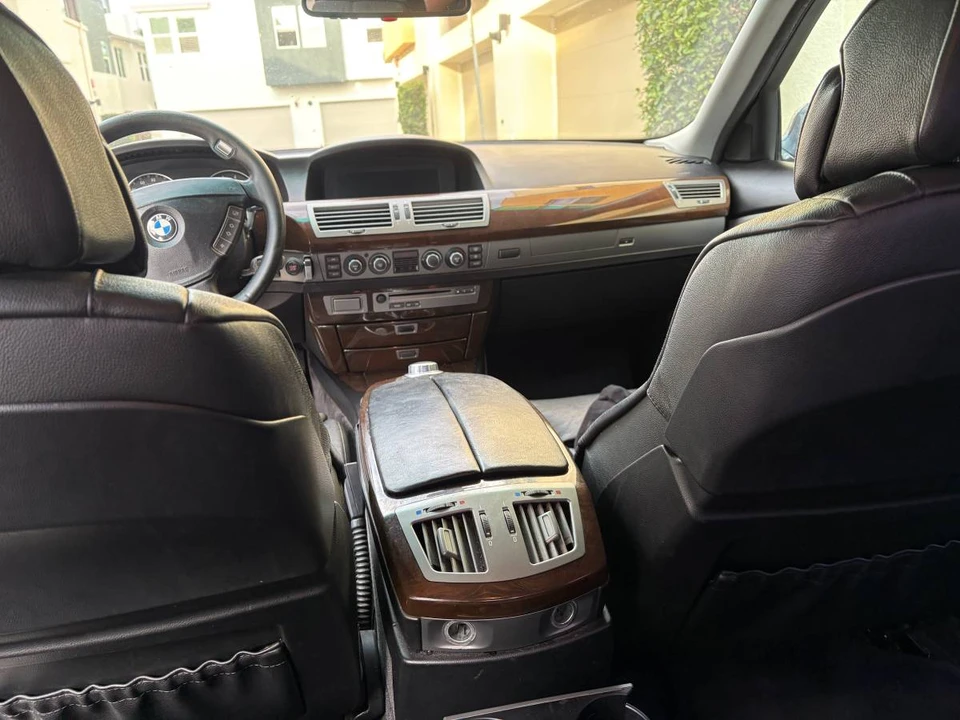 2008 BMW E65/E66 750i & 760i Sedan - Image 14 of 14