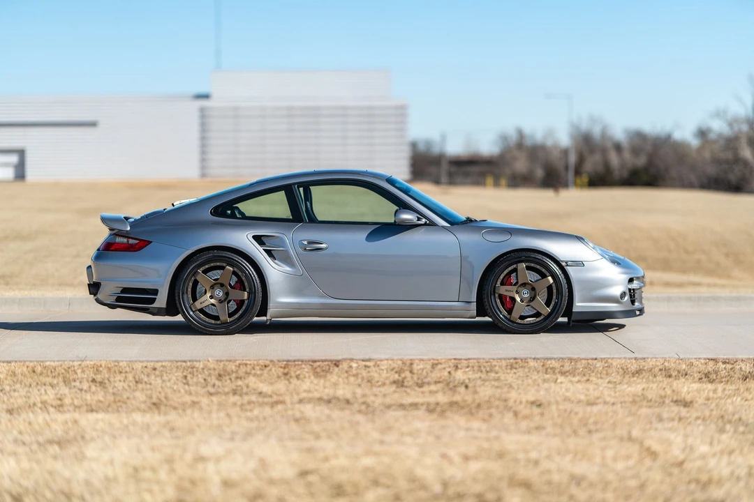 2008 Porsche 997 Turbo - Image 2 of 31