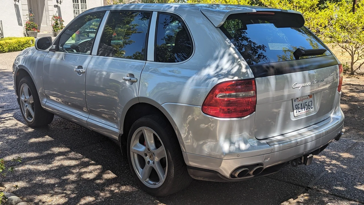 2008 Porsche 955/957 Cayenne Turbo - Image 2 of 14