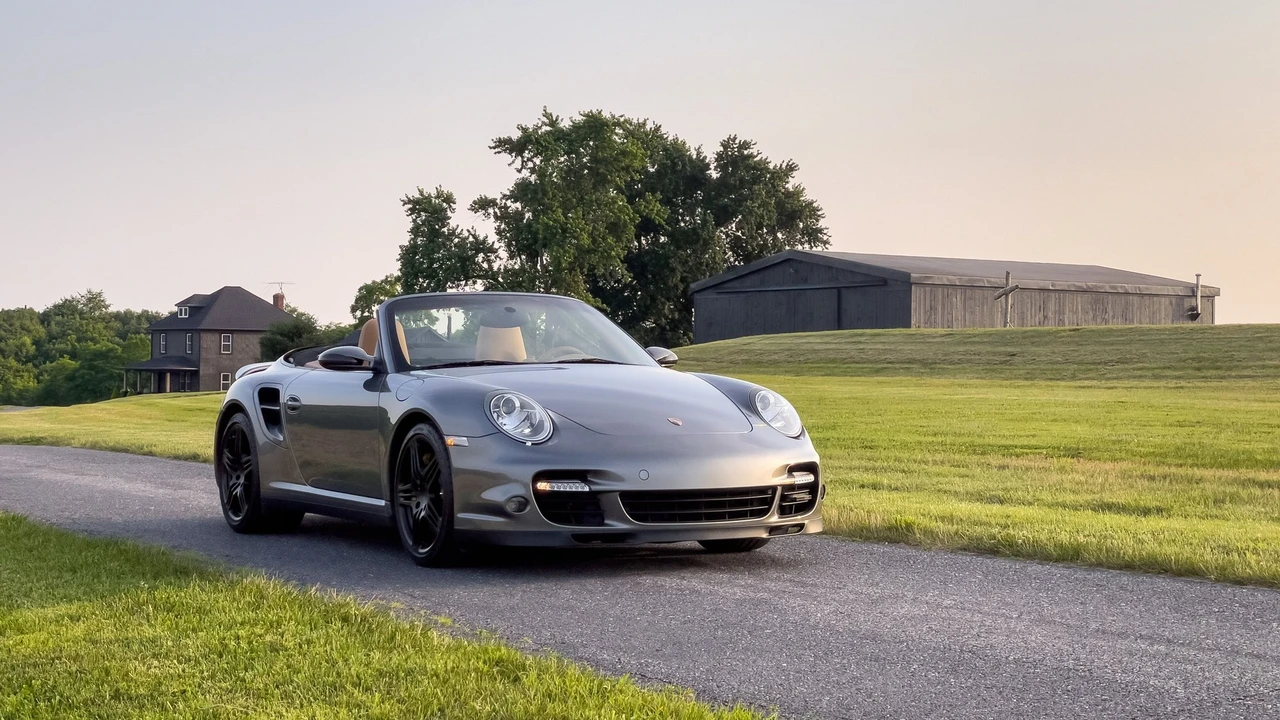 2008 Porsche 997 Turbo - Image 10 of 25