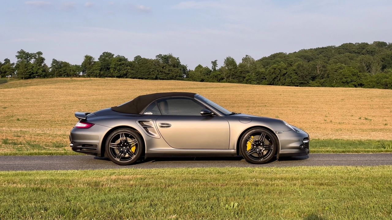 2008 Porsche 997 Turbo - Image 14 of 25