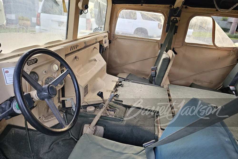 2008 AM General Hummer - Image 2 of 4