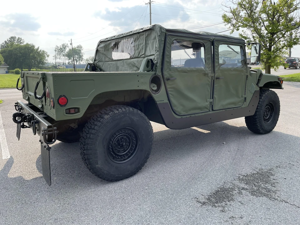 2008 AM General Hummer - Image 19 of 31