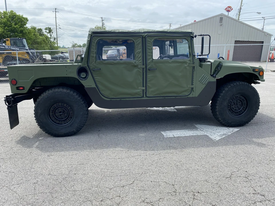 2008 AM General Hummer - Image 20 of 31