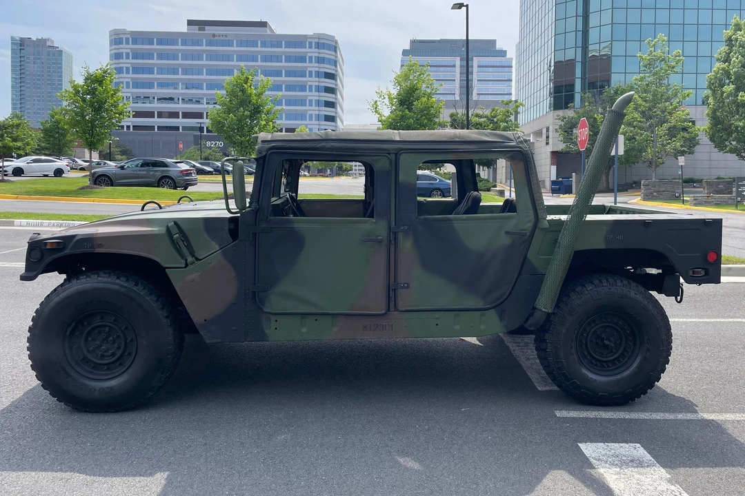 2008 AM General Hummer - Image 3 of 31