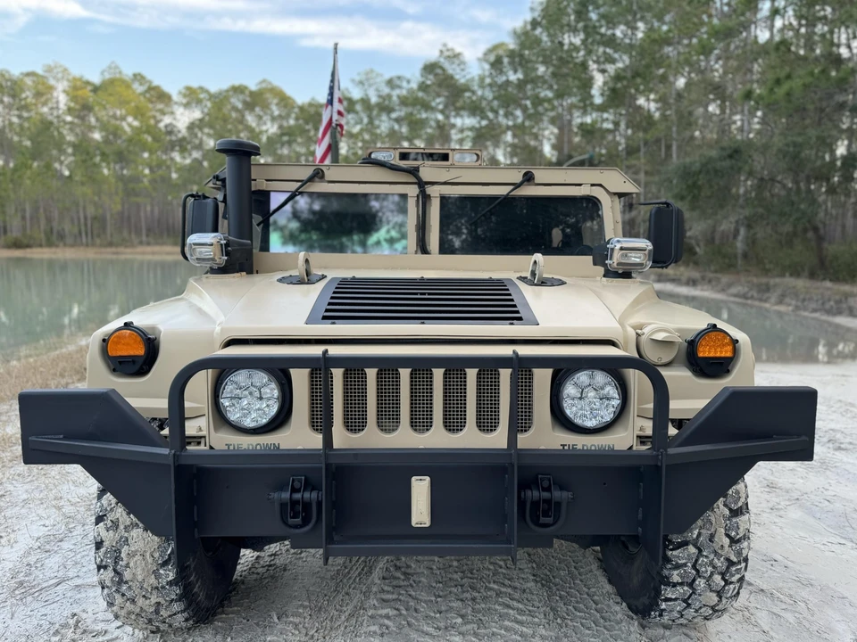 2008 Hummer HMMWV - Image 2 of 31
