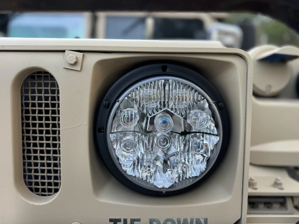 2008 Hummer HMMWV - Image 24 of 31