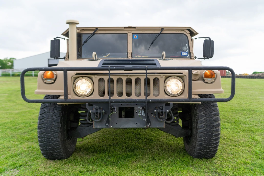 2008 Hummer HMMWV - Image 16 of 31