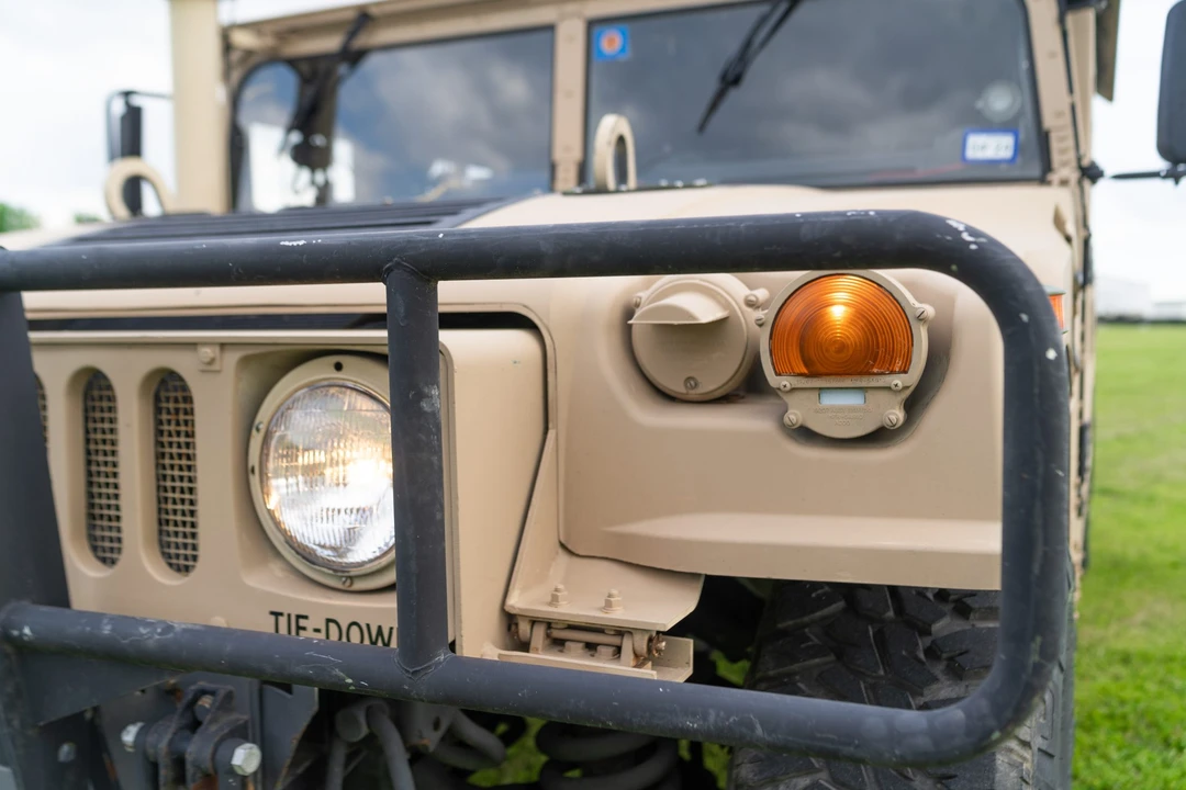2008 Hummer HMMWV - Image 10 of 31