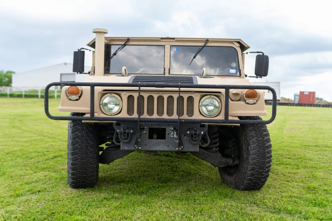 2008 Hummer HMMWV - Image 2 of 31