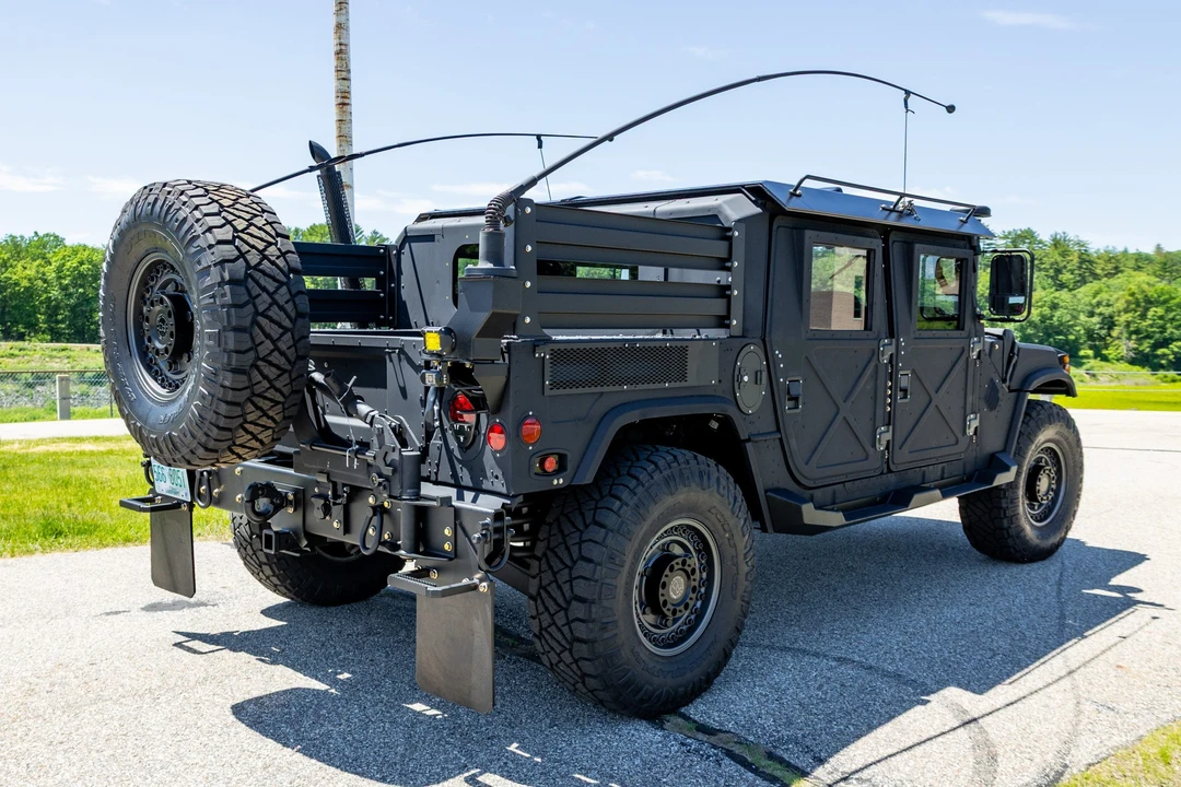 2008 Hummer HMMWV - Image 5 of 31