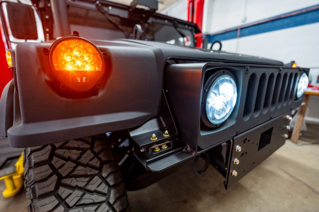 2008 Hummer HMMWV - Image 11 of 31