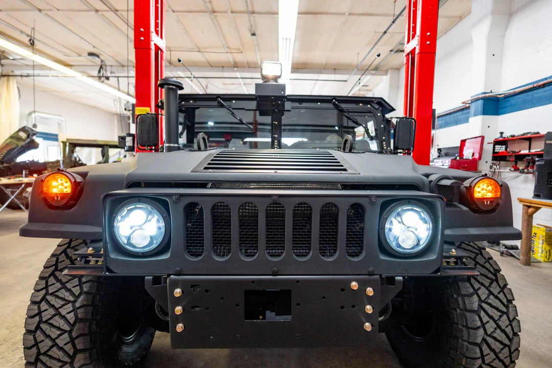 2008 Hummer HMMWV - Image 10 of 31