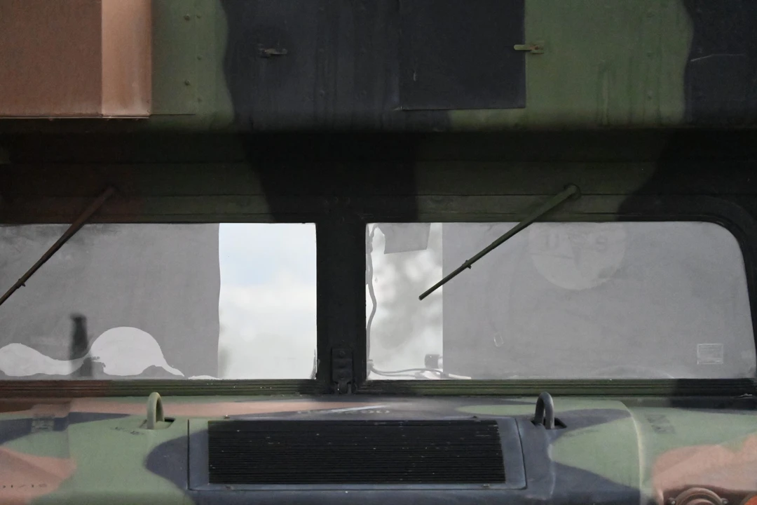 2008 Hummer HMMWV - Image 30 of 31