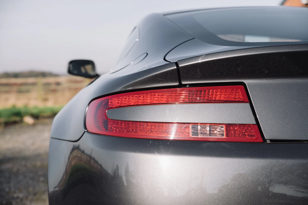 2008 Aston Martin V8 Vantage (2006-2017) - Image 29 of 31