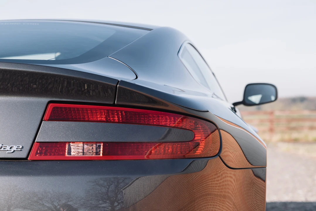 2008 Aston Martin V8 Vantage (2006-2017) - Image 30 of 31
