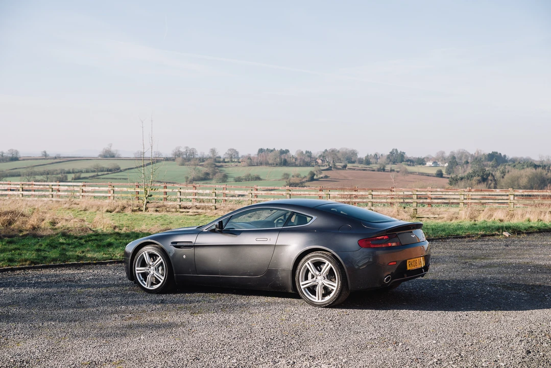 2008 Aston Martin V8 Vantage (2006-2017) - Image 13 of 31