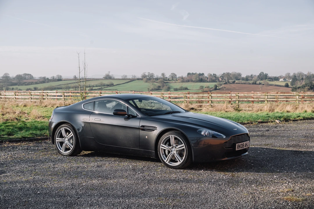 2008 Aston Martin V8 Vantage (2006-2017) - Image 17 of 31
