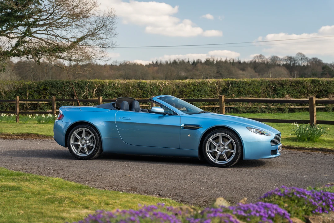 2008 Aston Martin V8 Vantage (2006-2017) - Image 11 of 31