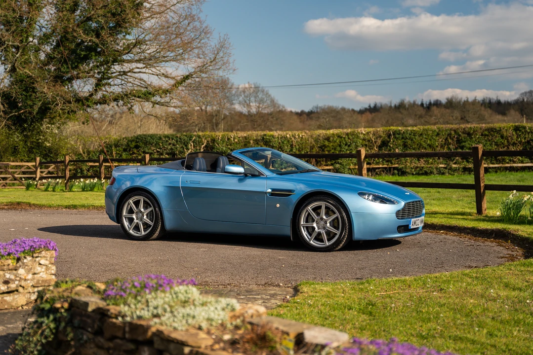 2008 Aston Martin V8 Vantage (2006-2017) - Image 13 of 31