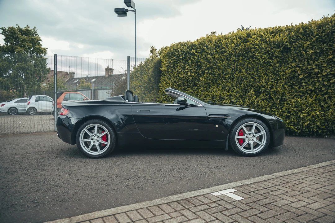 2008 Aston Martin V8 Vantage (2006-2017) - Image 9 of 31