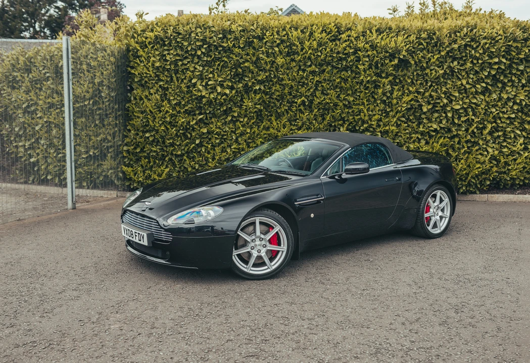 2008 Aston Martin V8 Vantage (2006-2017) - Image 17 of 31