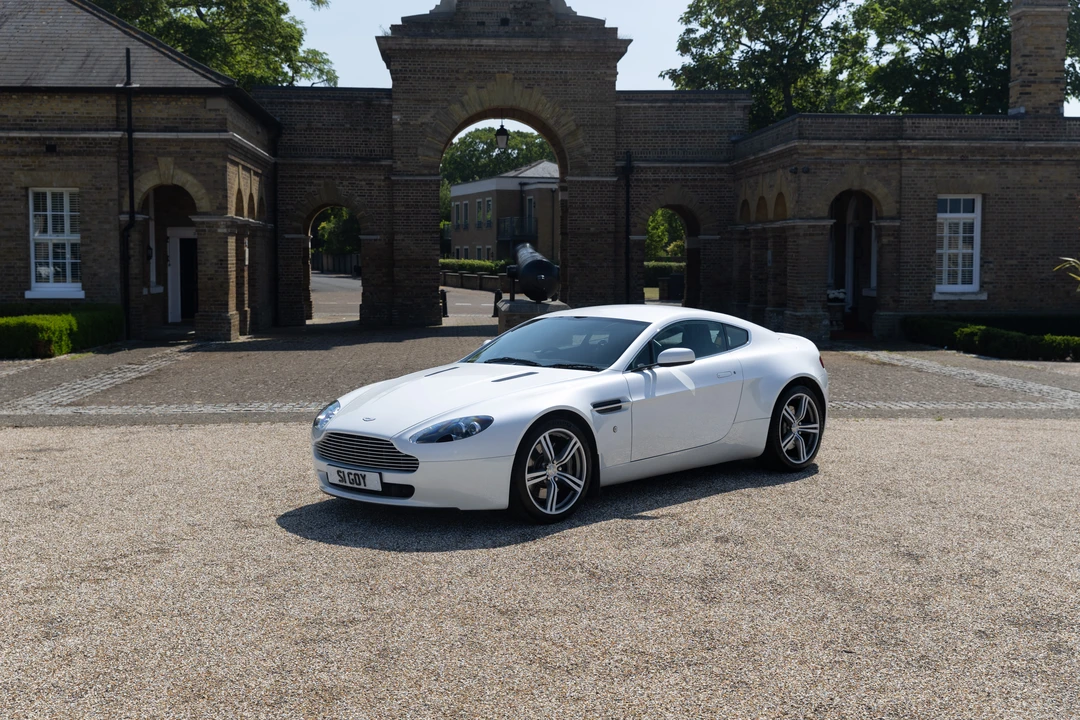 2008 Aston Martin V8 Vantage (2006-2017) - Image 10 of 31