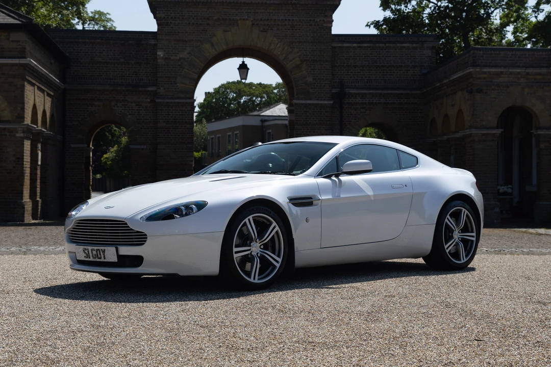 2008 Aston Martin V8 Vantage (2006-2017) - Image 2 of 31