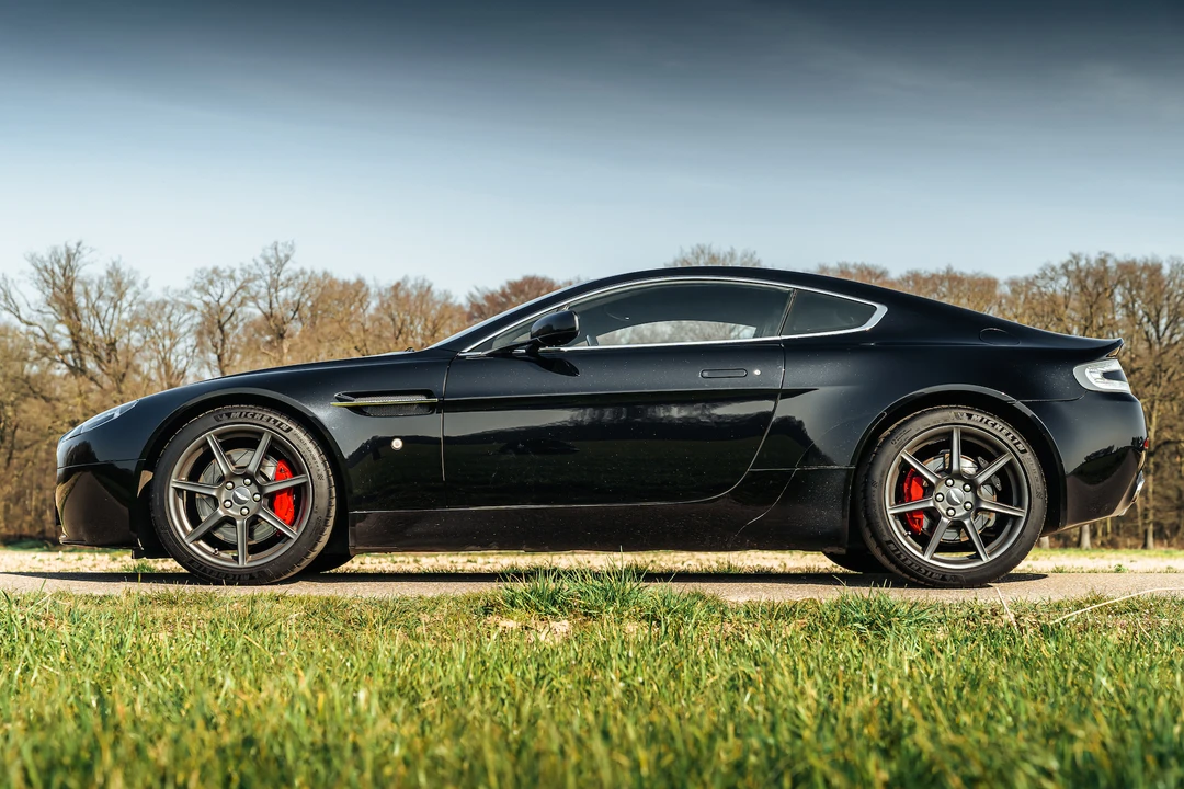 2008 Aston Martin V8 Vantage (2006-2017) - Image 14 of 31