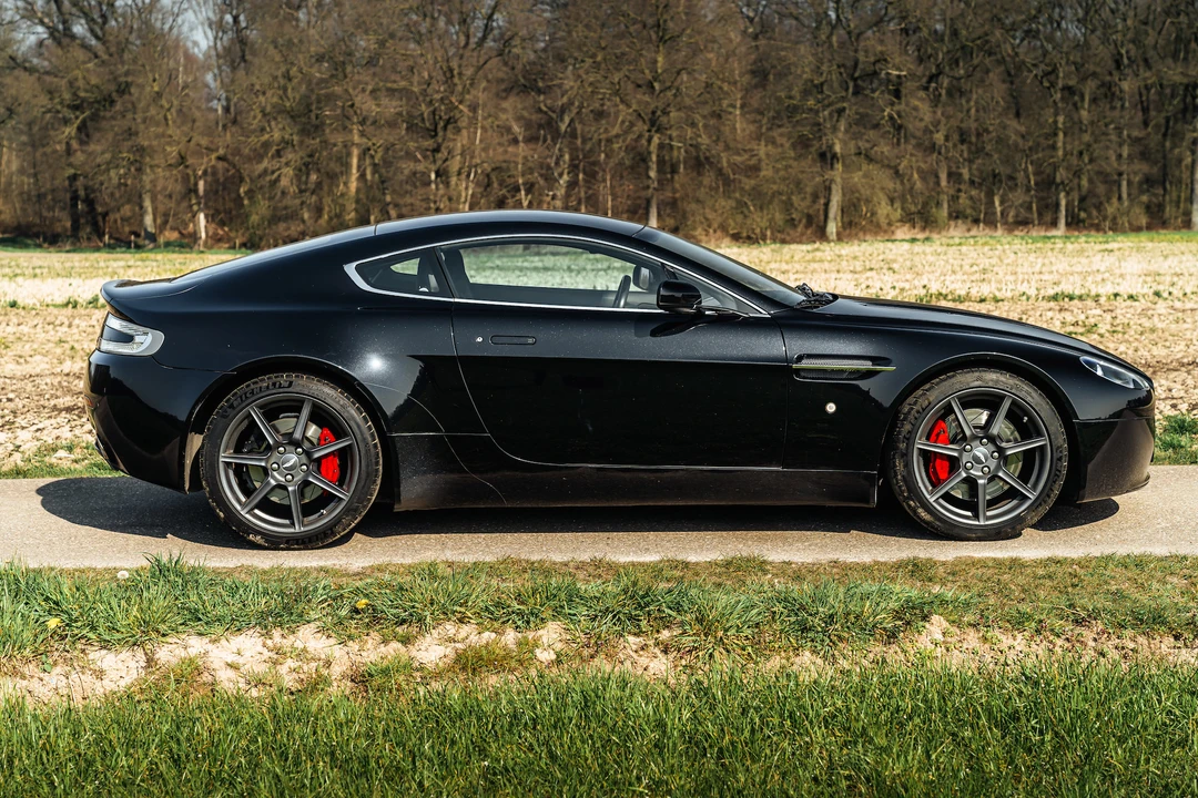 2008 Aston Martin V8 Vantage (2006-2017) - Image 9 of 31