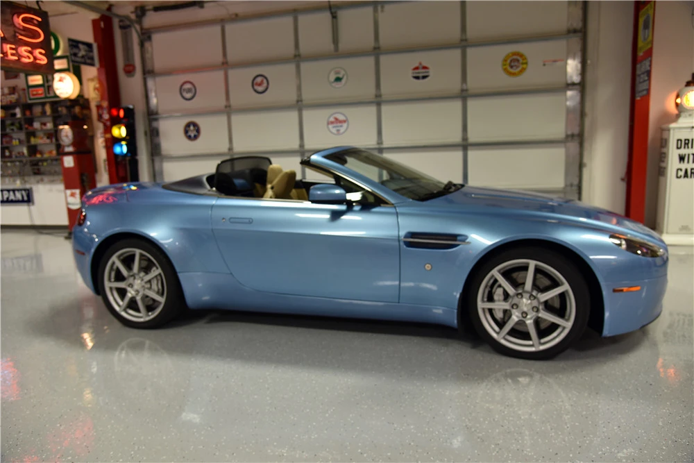 2008 Aston Martin V8 Vantage (2006-2017) - Image 8 of 8