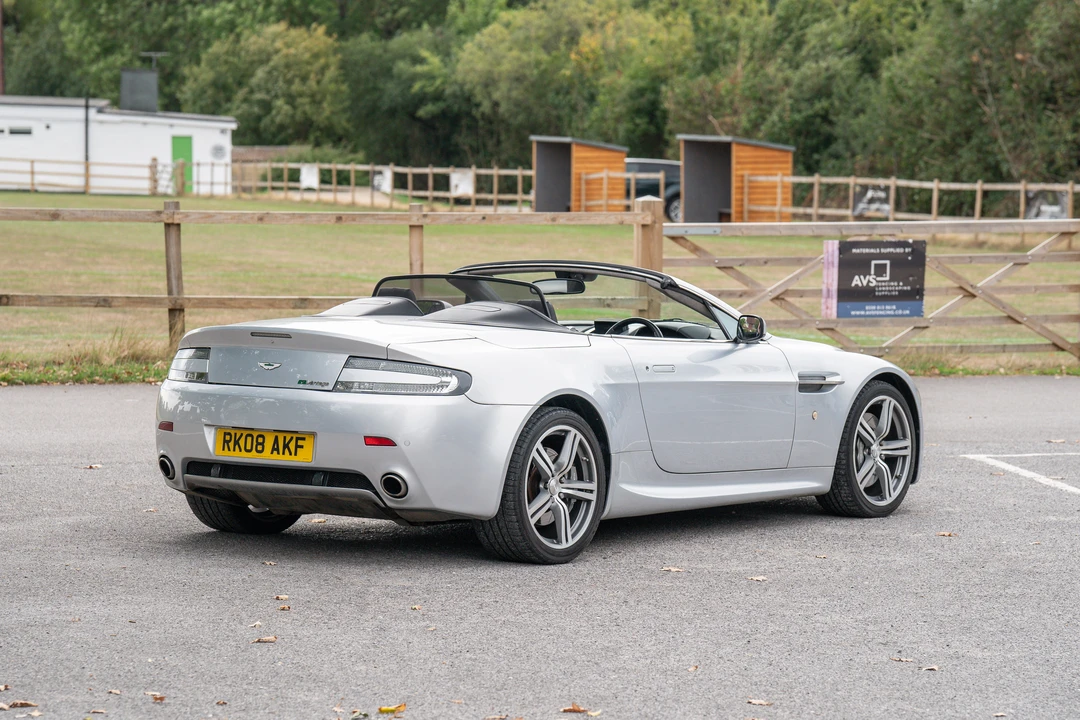 2008 Aston Martin V8 Vantage (2006-2017) - Image 16 of 31