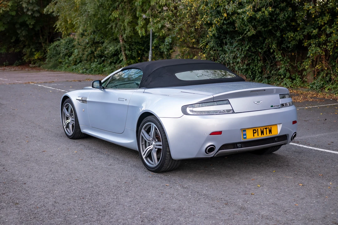 2008 Aston Martin V8 Vantage (2006-2017) - Image 17 of 31