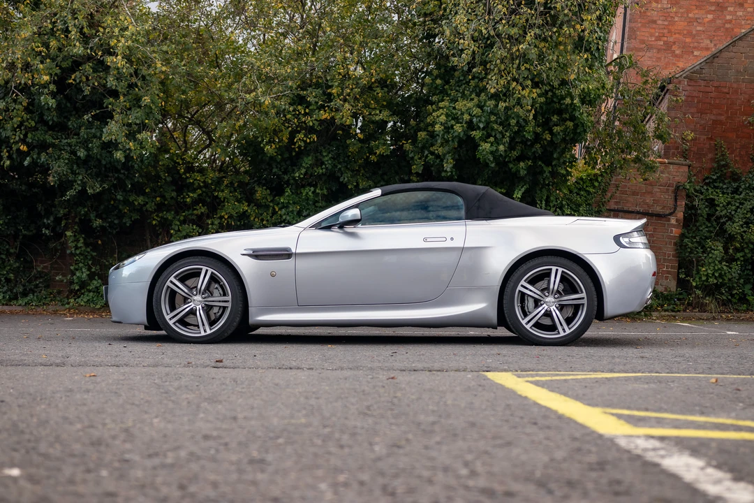 2008 Aston Martin V8 Vantage (2006-2017) - Image 19 of 31