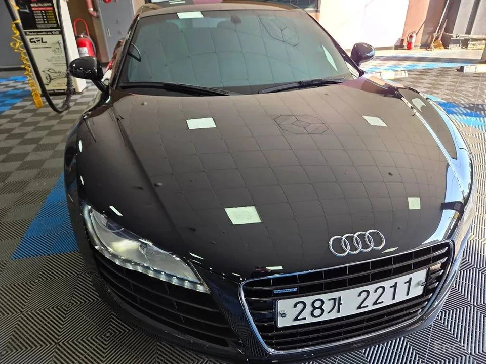 2008 Audi 42 R8 - Image 6 of 12