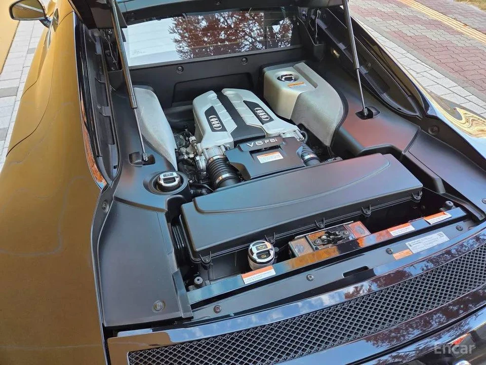 2008 Audi 42 R8 - Image 3 of 12