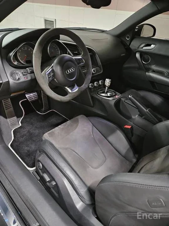 2008 Audi 42 R8 - Image 2 of 12