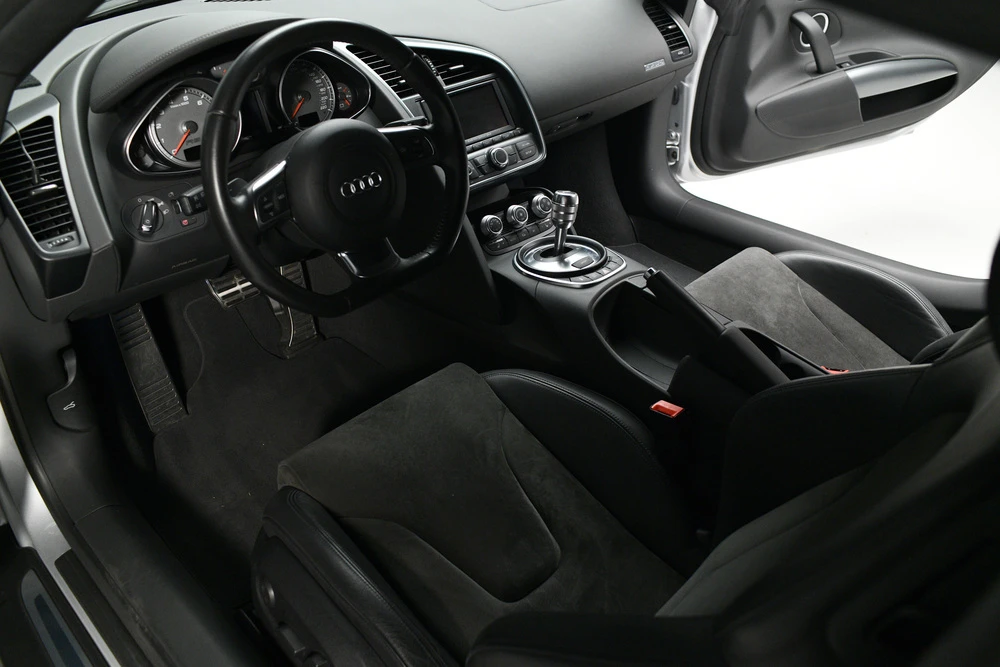 2008 Audi 42 R8 - Image 4 of 8