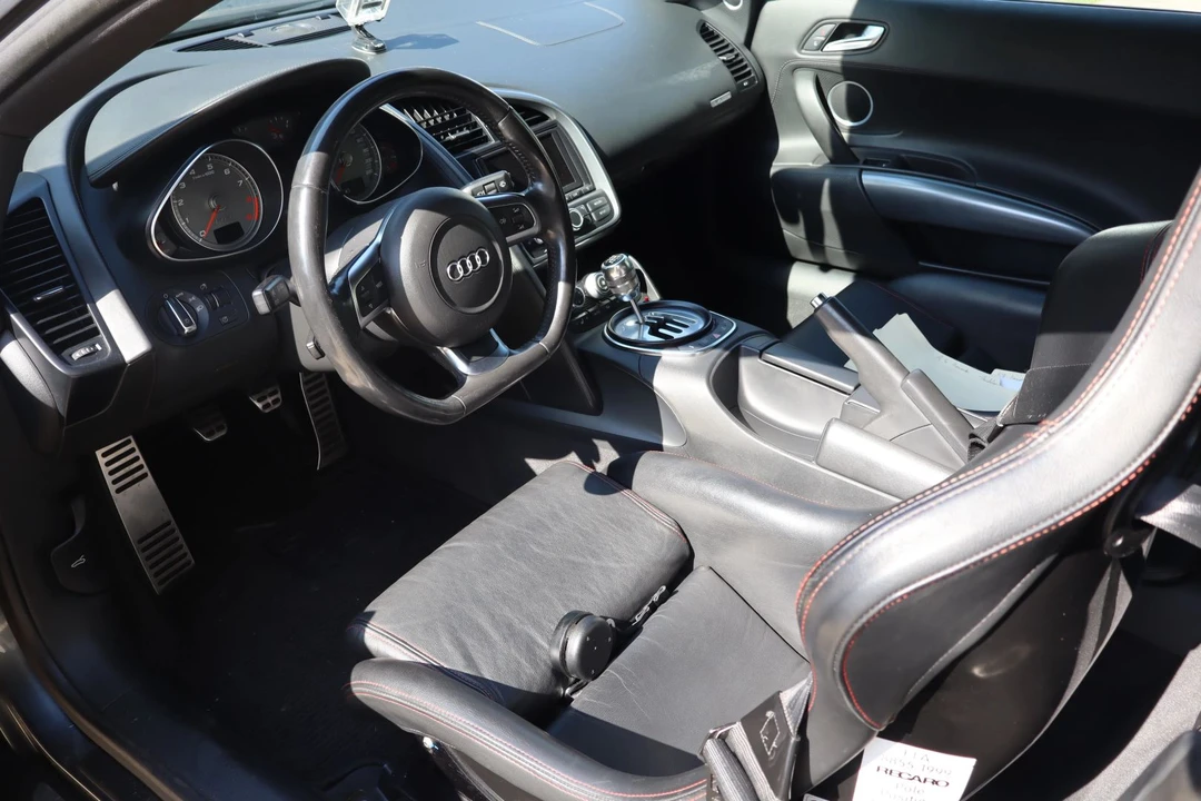 2008 Audi 42 R8 - Image 10 of 28