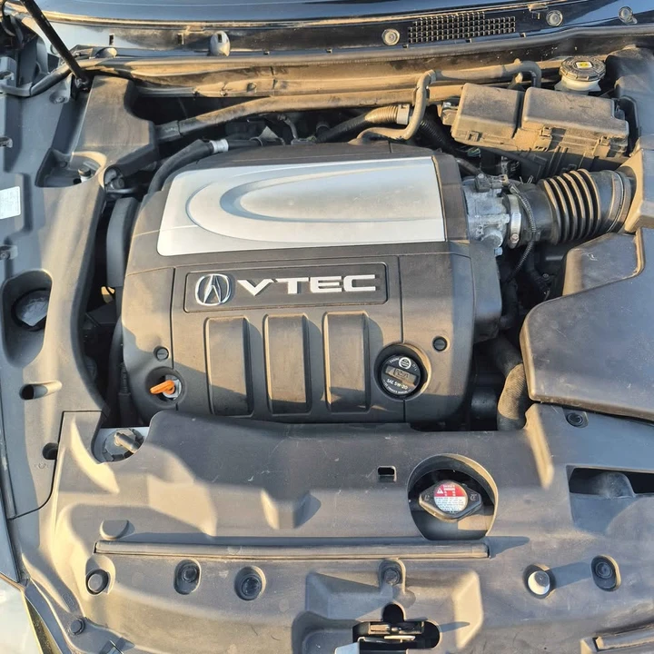 2008 Acura RL 2nd Gen - Image 11 of 16