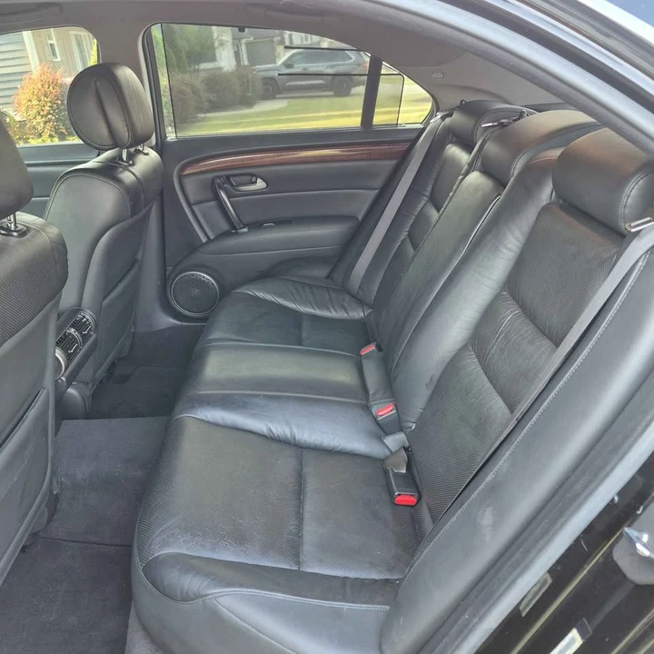 2008 Acura RL 2nd Gen - Image 14 of 16