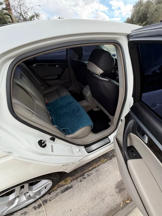 2008 Acura TL 3rd Gen - Image 7 of 10