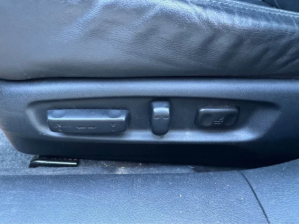 2008 Acura TL 3rd Gen - Image 8 of 13