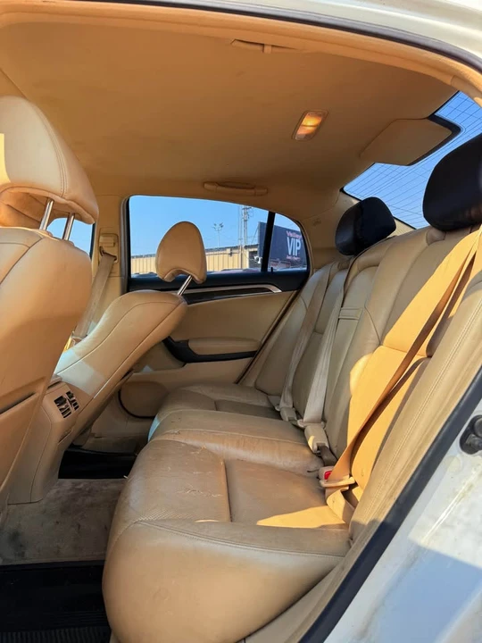 2008 Acura TL 3rd Gen - Image 11 of 19