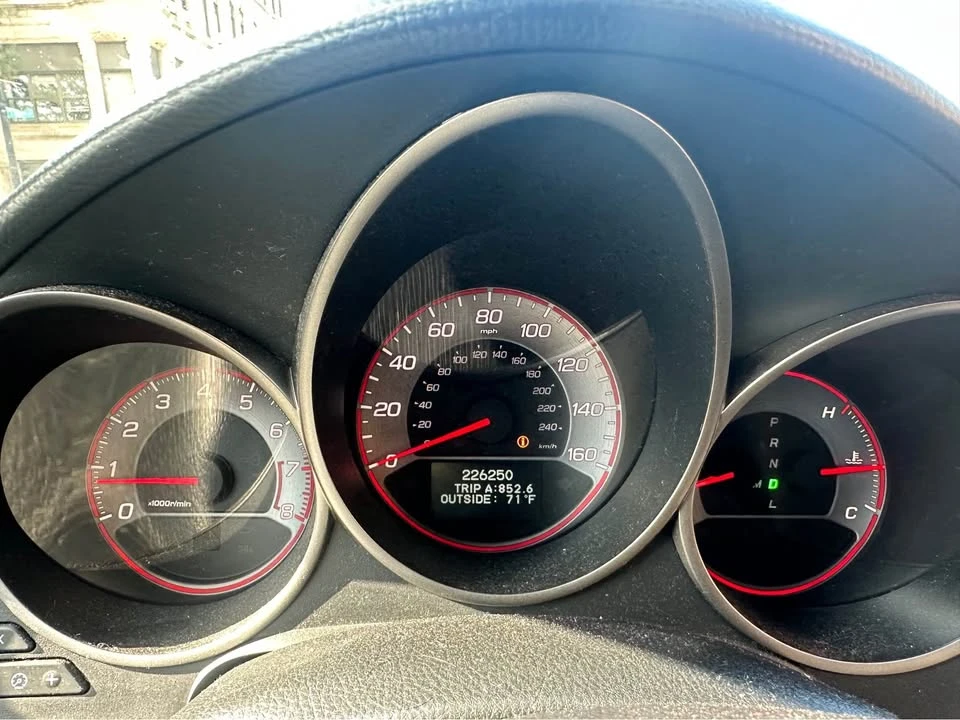 2008 Acura TL 3rd Gen - Image 6 of 8