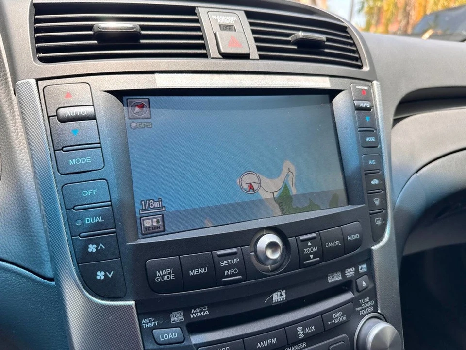 2008 Acura TL 3rd Gen - Image 19 of 24