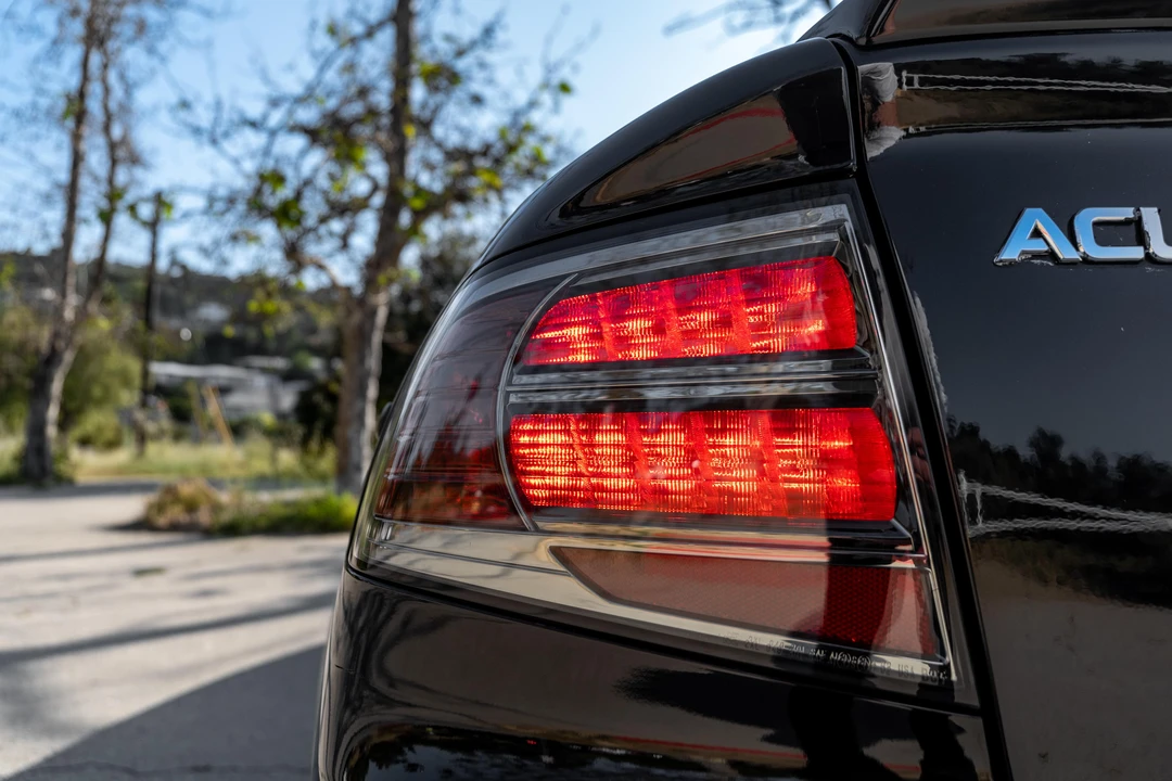 2008 Acura TL 3rd Gen - Image 17 of 31